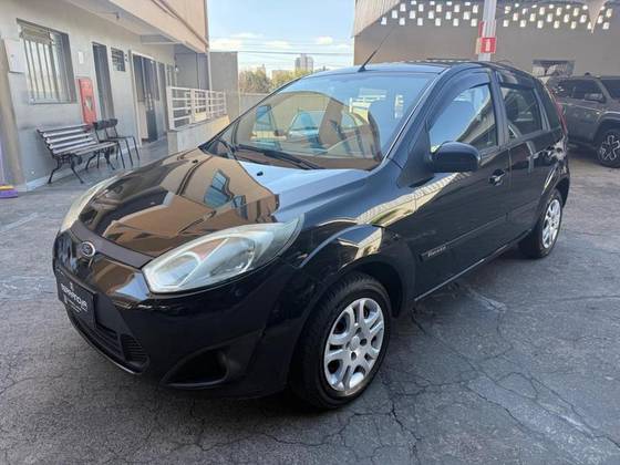 FORD FIESTA 1.6 MPI CLASS HATCH 8V FLEX 4P MANUAL